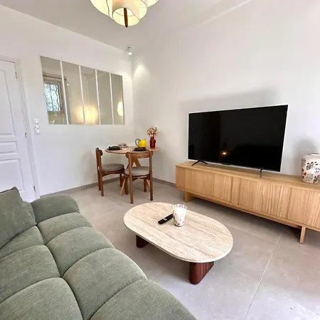 2 Pieces - Jardin - Hyper Centre - Semaphore Apartment